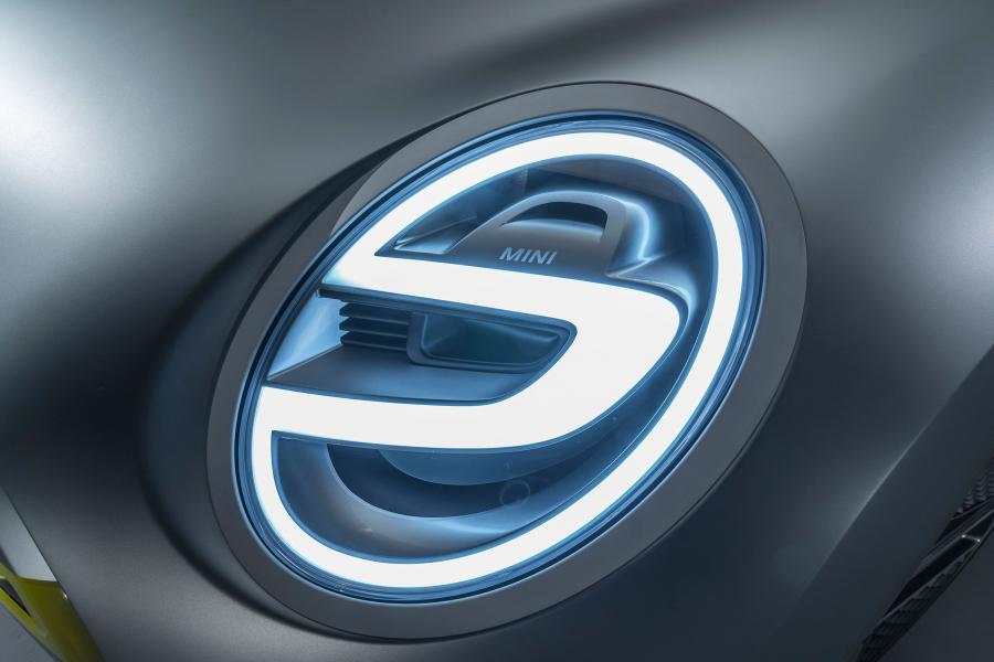 Детали экстерьера Mini Electric Concept 2017 года  (фото 3 из 47)